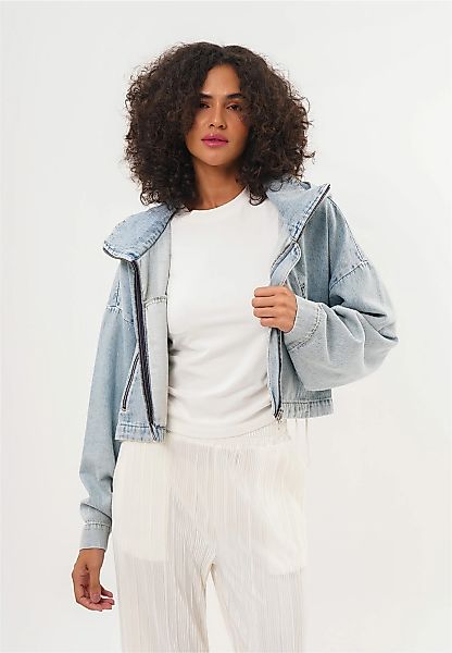freshlions Jeansjacke "Juliana", (1 St.), im kuscheligen Design mit Kapuze günstig online kaufen