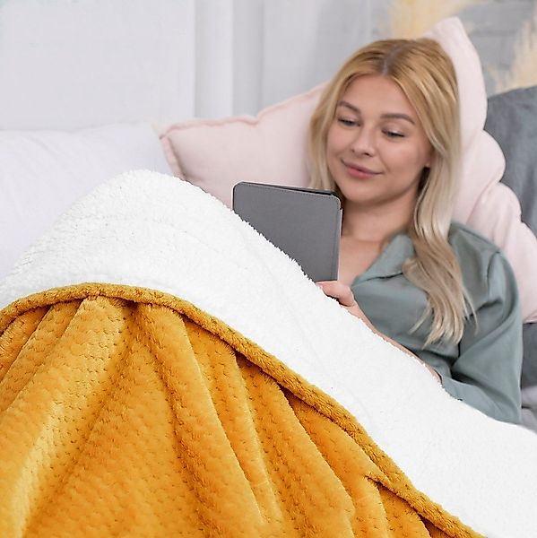 Wohndecke Kuscheldecke zarte Steppung Lammfelloptik, texpot günstig online kaufen