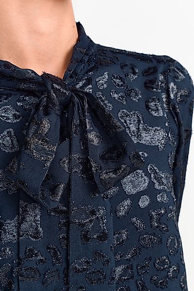 Rich & Royal Minikleid, in schimmerndem Jacquard-Look mit Leo-Ausbrenner günstig online kaufen