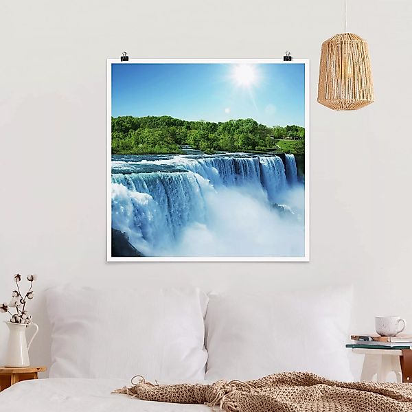 Poster Natur & Landschaft - Quadrat Wasserfalllandschaft günstig online kaufen