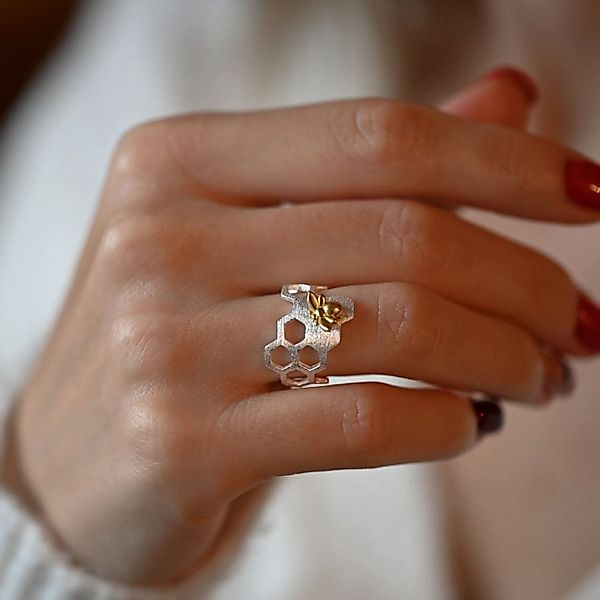Runde Perlé Silberring "Fleißige Biene", handgefertigter günstig online kaufen