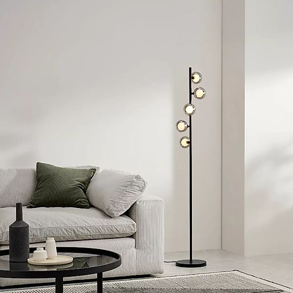 Masako LED-Stehlampe, Rauch- und Milchglas - MADE.com günstig online kaufen