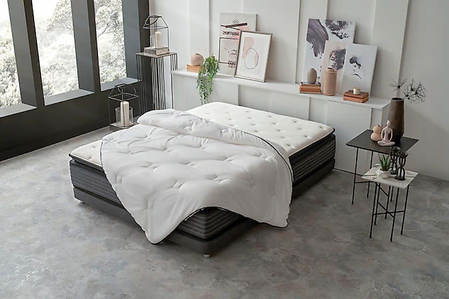 Yatas Bedding Microfaserbettdecke »Dacron-Light®, Bettdecke 135x200 cm & we günstig online kaufen