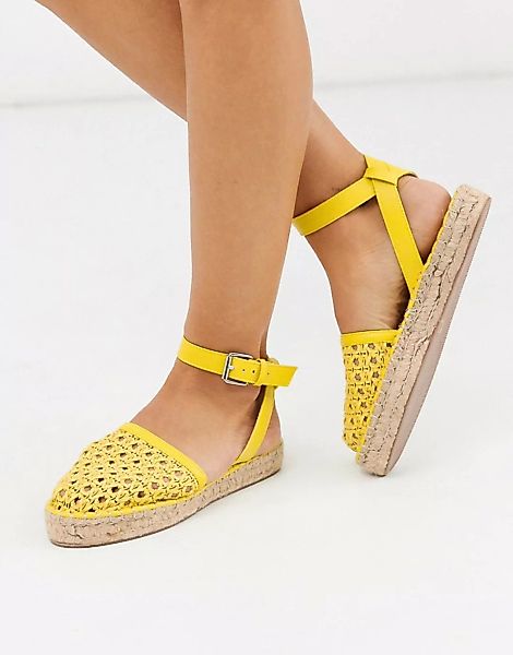 ASOS DESIGN – Junction – Flache, gewebte Espadrille-Sandalen in Gelb günstig online kaufen