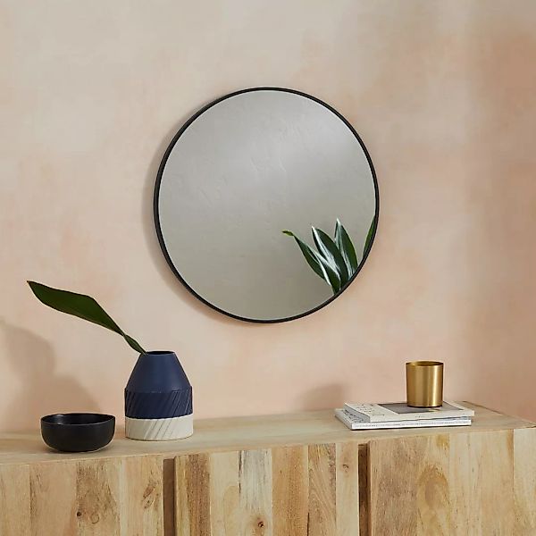 Parton runder Wandspiegel (o 60 cm), Mattschwarz - MADE.com günstig online kaufen