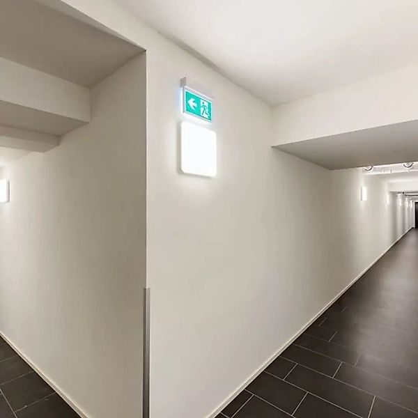 LED Wand- und Deckenleuchte Sima in Weiß 24W 2150lm IP44 eckig günstig online kaufen