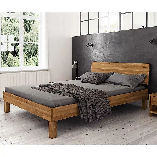 Niedriges Bett aus Wildeiche Massivholz modern günstig online kaufen