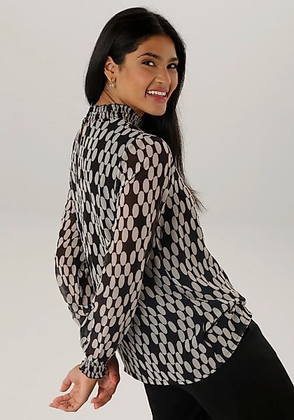 Aniston SELECTED Chiffonbluse, mit grafischen Muster und Smok-Einsätzen günstig online kaufen