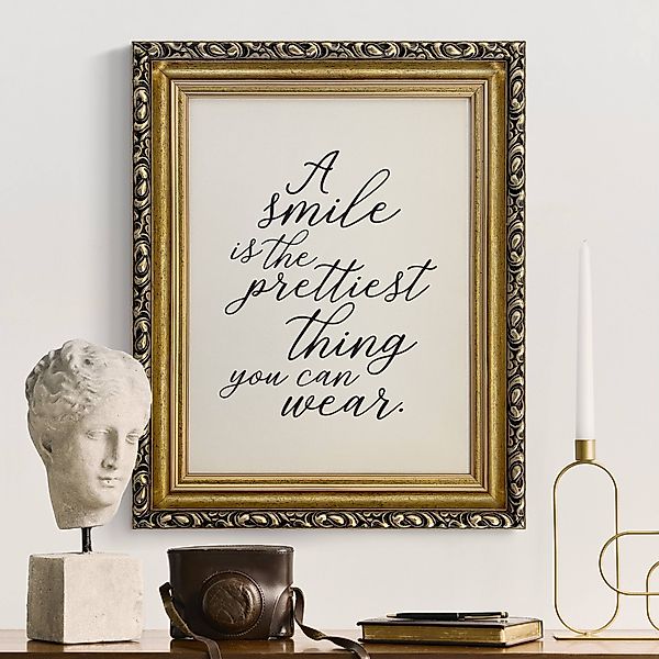 Gerahmtes Leinwandbild A smile is the prettiest thing in Creme günstig online kaufen