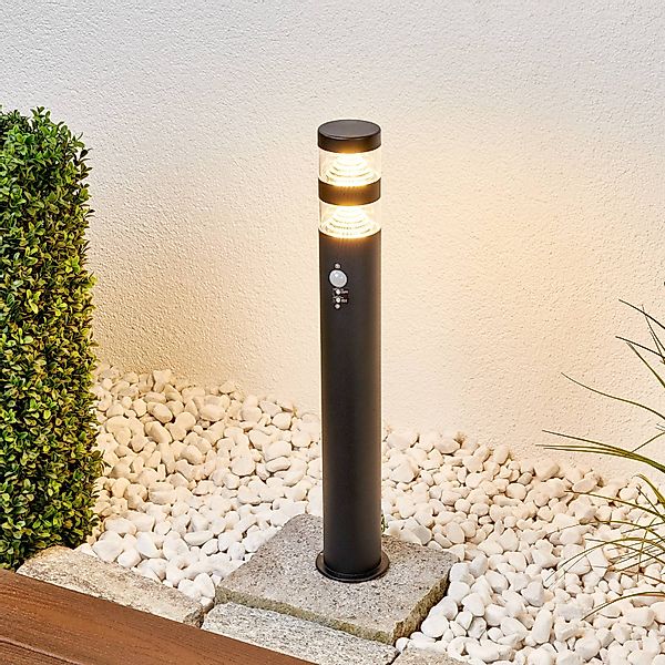 Lindby LED-Wegelampe Lanea, 60 cm, schwarz, Sensor, IP44 günstig online kaufen