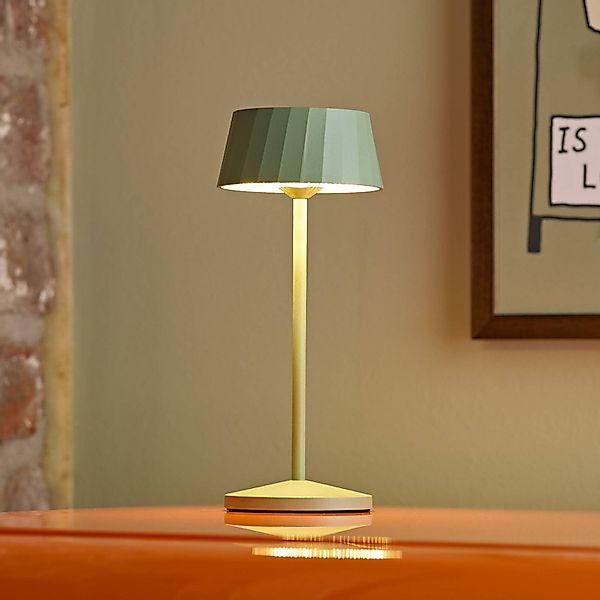 LED-Akku-Tischlampe Facetta, grün, Höhe 22 cm, Metall, CCT günstig online kaufen