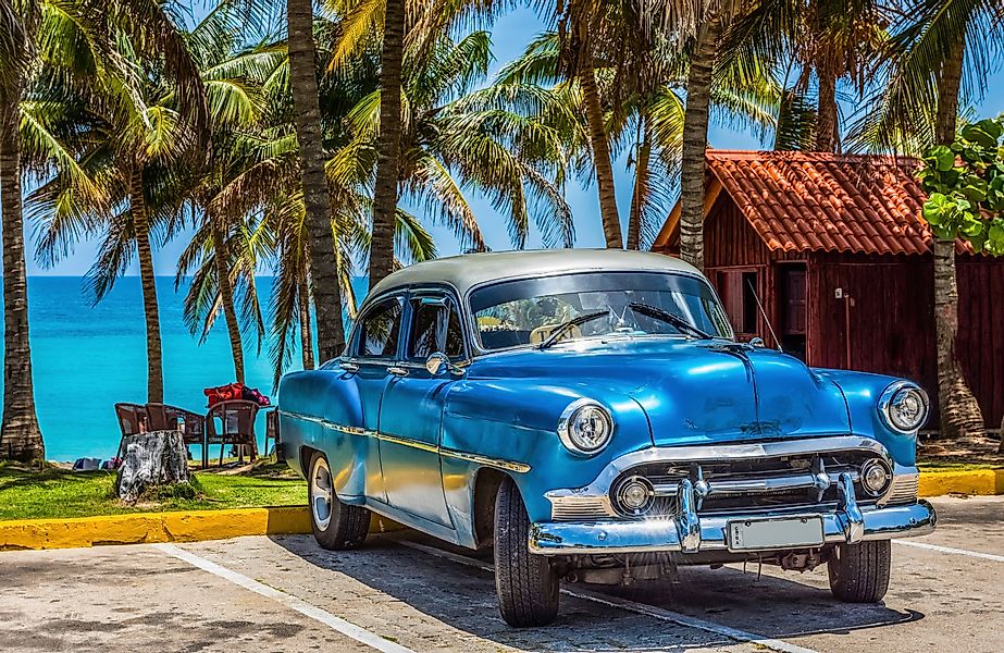 Papermoon Fototapete OLDTIMER-HAVANNA KUBA VINTAGE AUTO günstig online kaufen