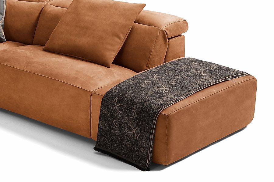 Egoitaliano Ecksofa »Beverly, extravangantes Designsofa mit erstklassigem S günstig online kaufen
