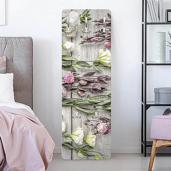 Wandgarderobe Holzpaneel Shabby Rosen auf Holz günstig online kaufen