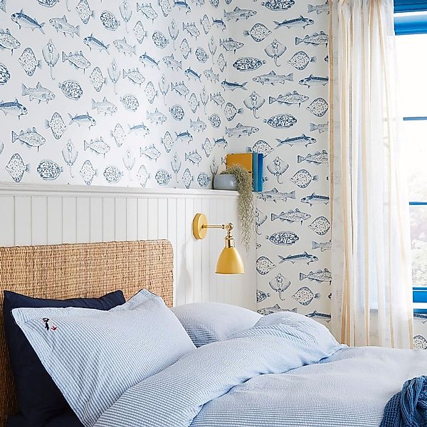 Joules Vliestapete Name The Plaice Coast Blue Blau FSC® günstig online kaufen