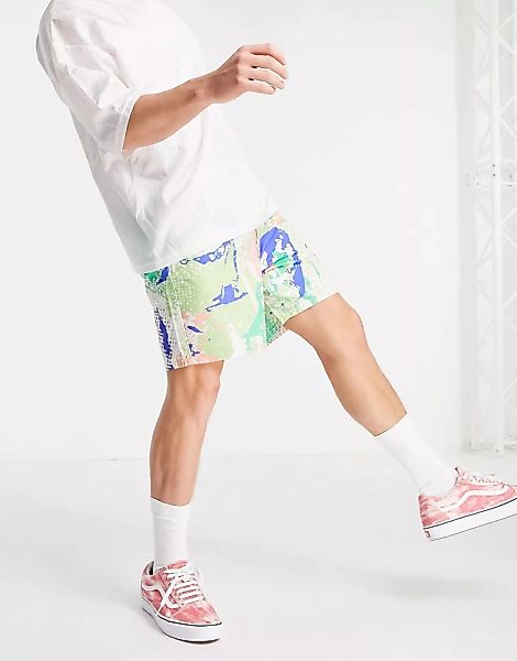 Weekday – Olsen – Shorts in Grün mit Print im Schwammtechnik-Look günstig online kaufen