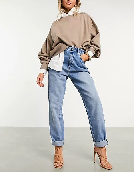 ASOS DESIGN – Slouchy – Hoch geschnittene, lockere Mom-Jeans in mittlerer W günstig online kaufen