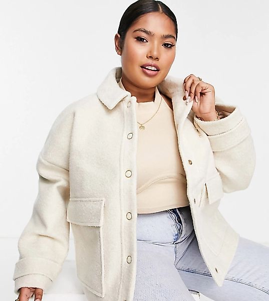 Forever New Curve – Teddyfell-Mantel mit übergroßen Taschen in Creme-Weiß günstig online kaufen