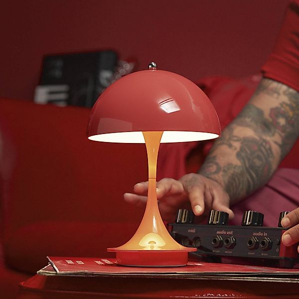 Louis Poulsen Panthella Portable 160 V3, opaque korallenrot günstig online kaufen