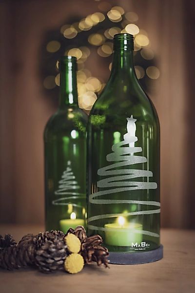 Windlicht Weihnachten Aus Der 2l Flasche In Grün Mit Betonuntersetzer In Sc günstig online kaufen