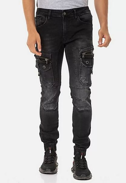 Cipo & Baxx Bequeme Jeans mit trendigen Cargotaschen günstig online kaufen