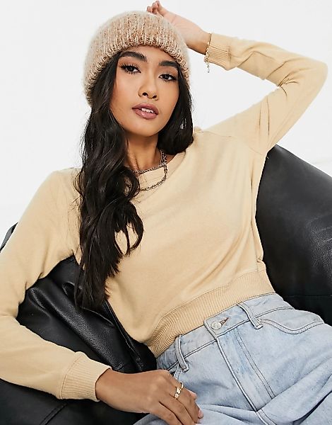 Dorina – Calm – Flauschiges Sweatshirt in Beige mit kurzem Schnitt-Neutral günstig online kaufen