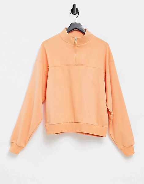 ASOS DESIGN – Sweatshirt in Orange mit kurzem Reißverschluss günstig online kaufen