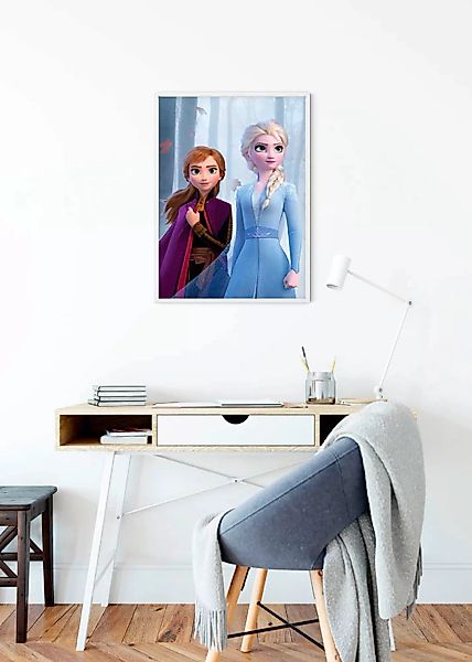 Komar Wandbild Frozen Sisters Wood 30 x 40 cm günstig online kaufen