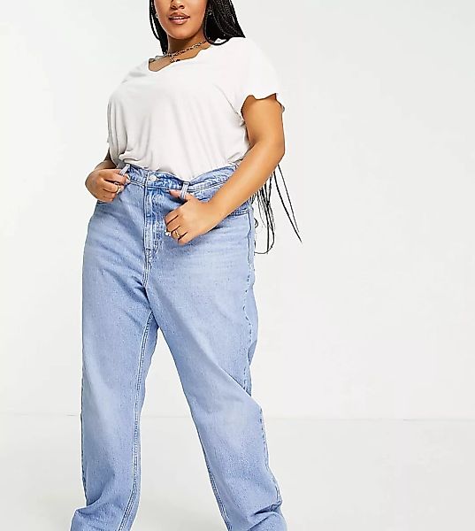 Levi's Plus – Gerade geschnittene Jeans im Stil der 70er in blauer Waschung günstig online kaufen