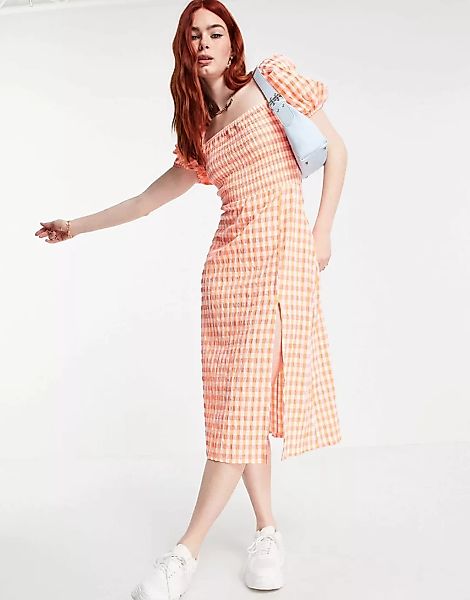 Bershka – Seersucker-Kleid mit Puffärmeln und rosa Karomuster günstig online kaufen