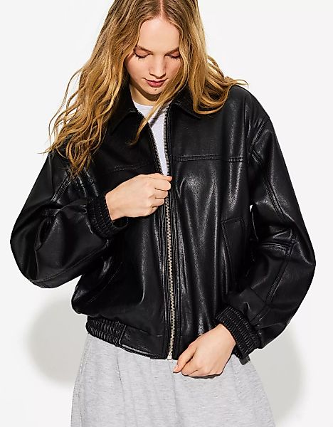 Bershka Oversize-Kunstlederjacke Damen Xs Schwarz günstig online kaufen