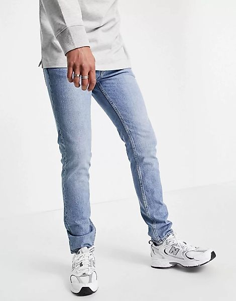 Weekday – Friday – Jeans in Pop-Blau günstig online kaufen