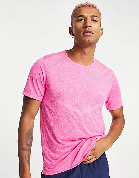 Nike Running – Dri-FIT Rise – T-Shirt in leuchtend rosa Kalk günstig online kaufen
