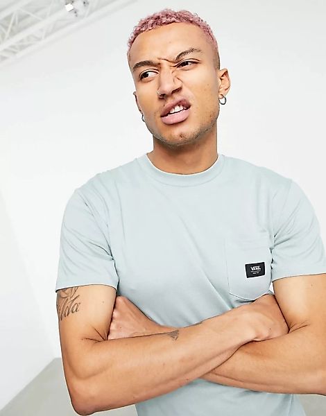 Vans – T-Shirt in Hellblau mit Tasche und gewebtem Aufnäher-Grau günstig online kaufen