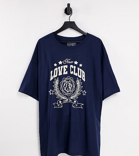 New Love Club Plus – T-Shirt in Marineblau im College-Stil günstig online kaufen