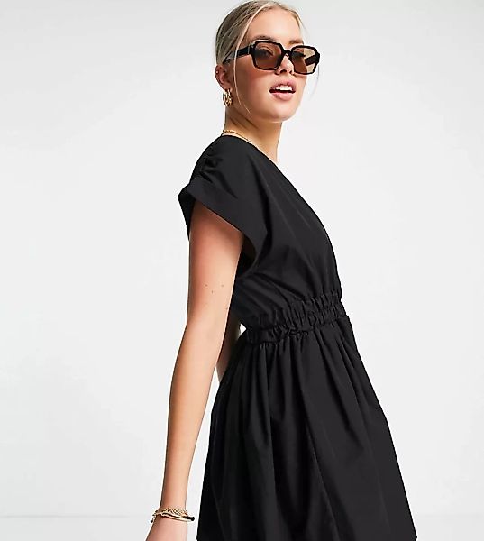 ASOS DESIGN Tall – Minikleid aus Baumwoll-Popeline in Schwarz mit geraffter günstig online kaufen