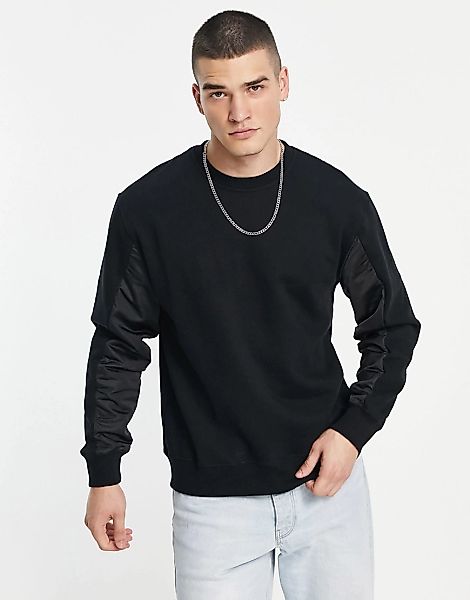Topman – Sweatshirt aus Nylon in Schwarz mit Einsätzen-Marineblau günstig online kaufen