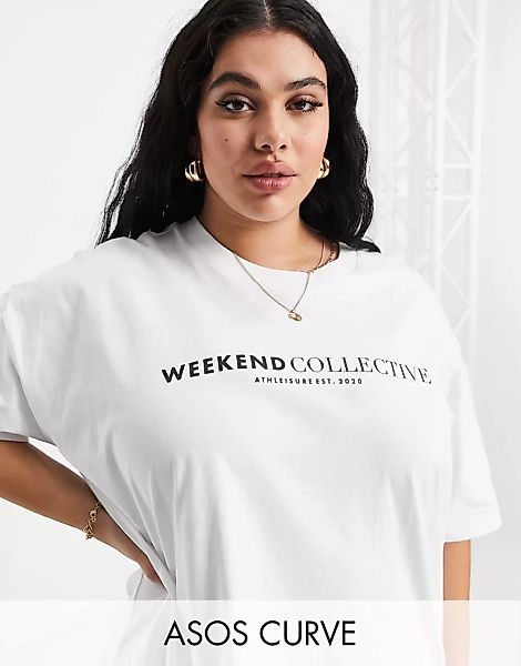 ASOS – Weekend Collective Curve – Kastenförmiges T-Shirt mit Logo in Weiß günstig online kaufen