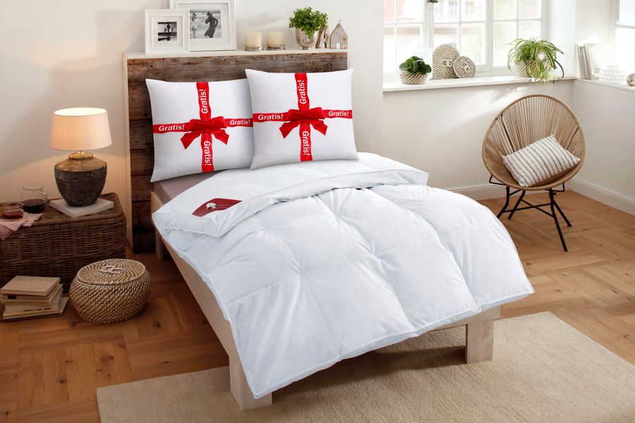 RIBECO Daunenbettdecke "Emily" warm Füllung 50% Daunen und 50% Federn 1 Stk günstig online kaufen