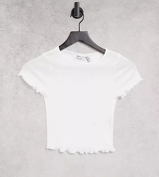 ASOS DESIGN Petite – Kurzes, eng anliegendes T-Shirt mit gekräuseltem Saum günstig online kaufen