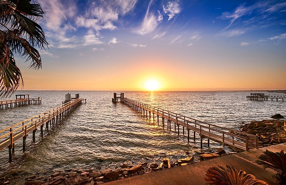 Papermoon Fototapete "HOLZ-BRÜCKE-TEXAS PIER STEG MEER SEE STRAND SONNE BUC günstig online kaufen