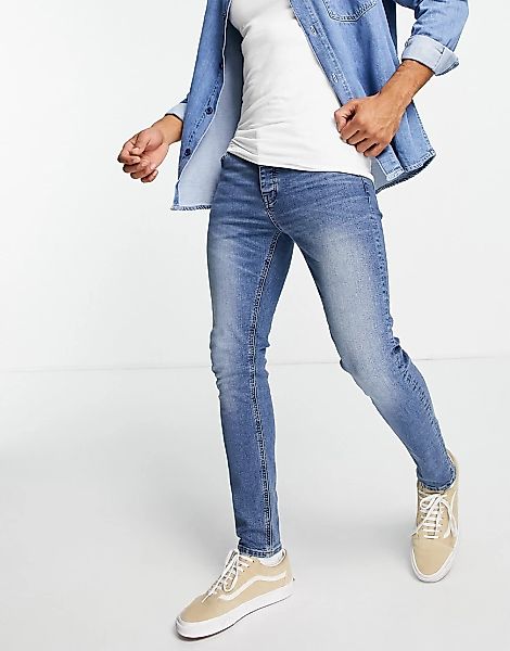 ASOS DESIGN – Enge Jeans aus Bio-Baumwollmix in dunkler, getönter Waschung- günstig online kaufen
