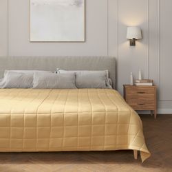 Tagesdecke mit Karosteppung, gold, Damasco (141-75) günstig online kaufen