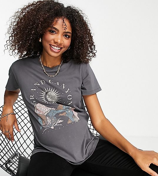 ASOS DESIGN Maternity – T-Shirt mit Grand Canyon-Grafik in Schwarz günstig online kaufen