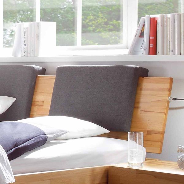 Holzbett mit Klemmkissen in Schwarz Kernbuche Massivholz günstig online kaufen