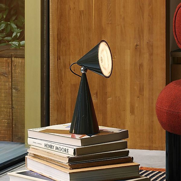 Tom Dixon LED-Akku-Tischlampe Pose, anthrazit, Höhe 25 cm günstig online kaufen