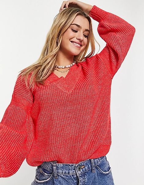 ASOS DESIGN – Flauschiger Pullover mit V-Ausschnitt in Rot-Grün günstig online kaufen