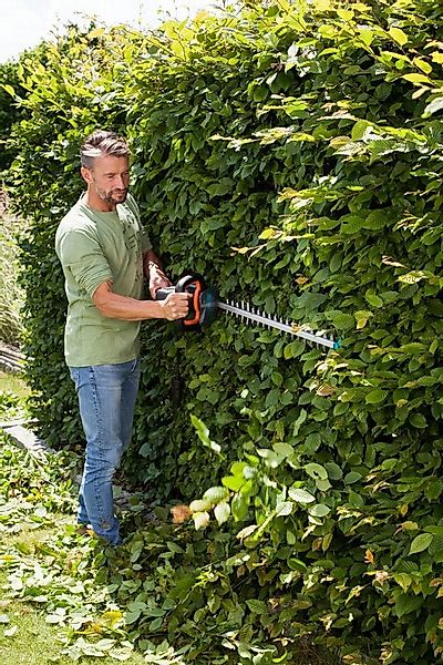 GARDENA Elektro-Heckenschere PowerCut 700/65, 09835-20, 65 cm Schnittlänge günstig online kaufen