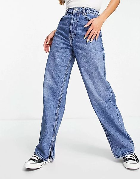Topshop – Mom-Jeans in Mittelblau mit Oversize-Schnitt und Schlitz am Saum günstig online kaufen