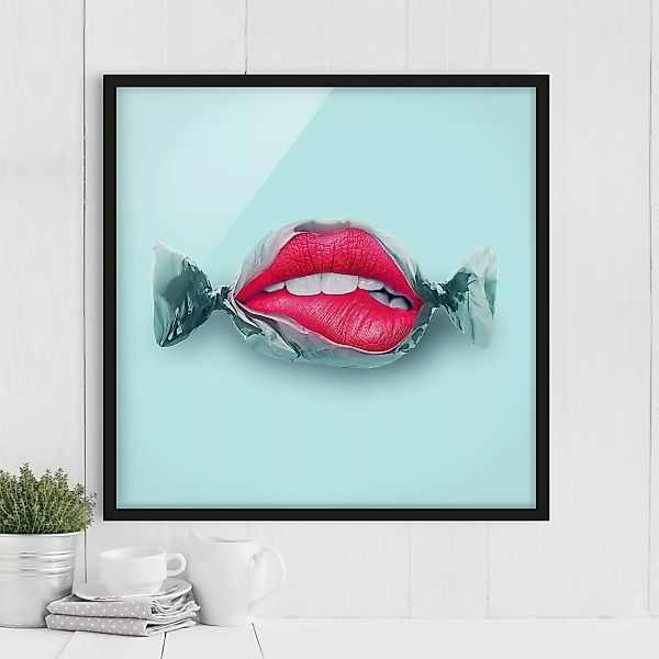 Bild mit Rahmen Küche - Quadrat Bonbon mit Lippen günstig online kaufen
